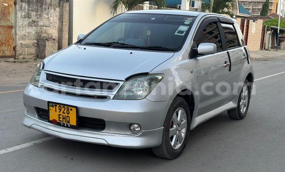 Nunua Ilio tumika Toyota IST Fedha Gari ndani ya Dar es Salaam nchini Dar es Salaam Nunua Ilio tumika Toyota IST Fedha Gari ndani ya Dar es Salaam nchini Dar es Salaam