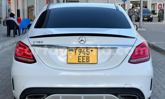 Buy Used Mercedes-Benz C180 coupe White Car in Ilala in Dar es Salaam Buy Used Mercedes-Benz C180 coupe White Car in Ilala in Dar es Salaam