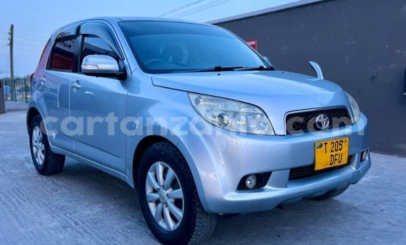 Buy Used Toyota Rush White Car in Dar es Salaam in Dar es Salaam