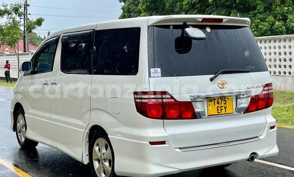 Buy Used Toyota Alphard White Car in Dar es Salaam in Dar es Salaam