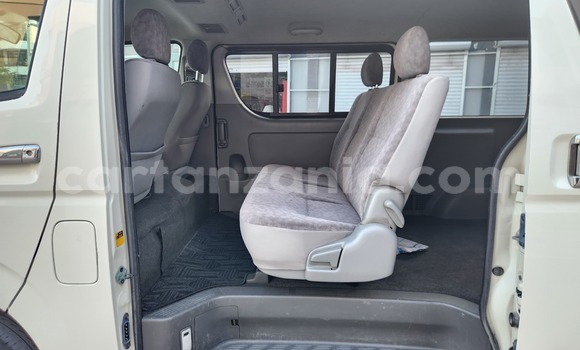 Buy Import Toyota Hiace White Car in Dar es Salaam in Dar es Salaam Buy Import Toyota Hiace White Car in Dar es Salaam in Dar es Salaam