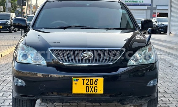 Nunua Ilio tumika Toyota Harrier Nyeusi Gari ndani ya Dar es Salaam nchini Dar es Salaam