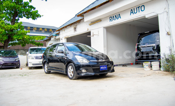Nunua Ilio tumika Toyota Wish Nyeusi Gari ndani ya Dar es Salaam nchini Dar es Salaam