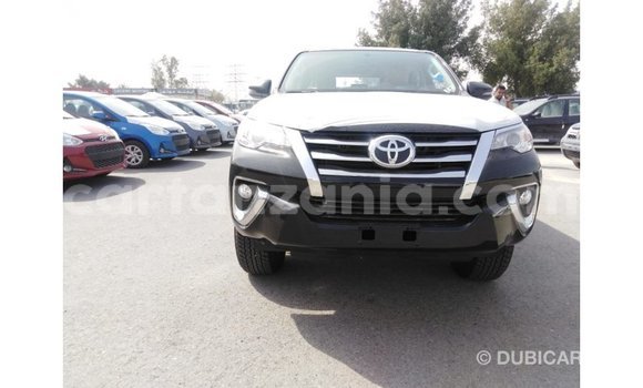 Buy Import Toyota Fortuner Black Car in Import - Dubai in Arusha Buy Import Toyota Fortuner Black Car in Import - Dubai in Arusha
