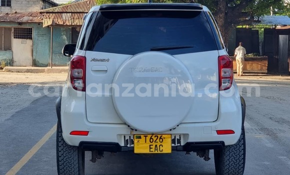Nunua Ilio tumika Toyota Rush Nyeupe Gari ndani ya Dar es Salaam nchini Dar es Salaam Nunua Ilio tumika Toyota Rush Nyeupe Gari ndani ya Dar es Salaam nchini Dar es Salaam