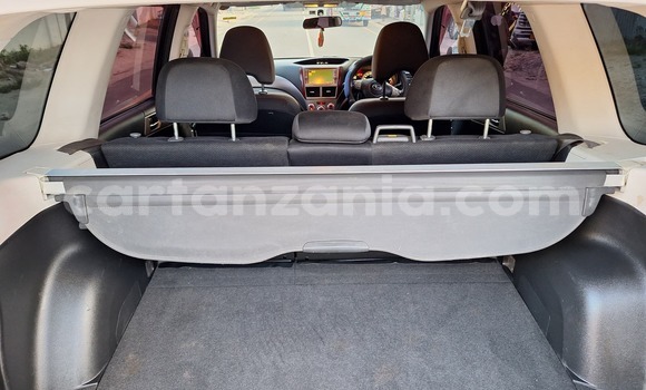 Nunua Ilio tumika Subaru Forester Nyeusi Gari ndani ya Dar es Salaam nchini Dar es Salaam Nunua Ilio tumika Subaru Forester Nyeusi Gari ndani ya Dar es Salaam nchini Dar es Salaam