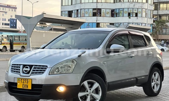 Buy Used Nissan Dualis Silver Car in Dar es Salaam in Dar es Salaam Buy Used Nissan Dualis Silver Car in Dar es Salaam in Dar es Salaam