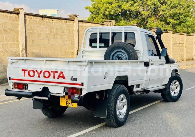 Big with watermark toyota land cruiser dar es salaam dar es salaam 26321