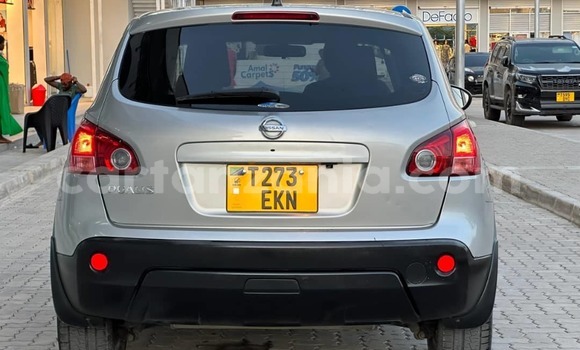 Buy Used Nissan Dualis Silver Car in Dar es Salaam in Dar es Salaam