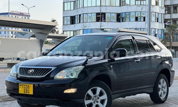 Buy Used Toyota Harrier Black Car in Dar es Salaam in Dar es Salaam