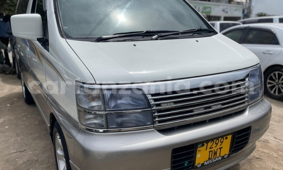 Buy Used Nissan Caravan White Car in Dar es Salaam in Dar es Salaam Buy Used Nissan Caravan White Car in Dar es Salaam in Dar es Salaam
