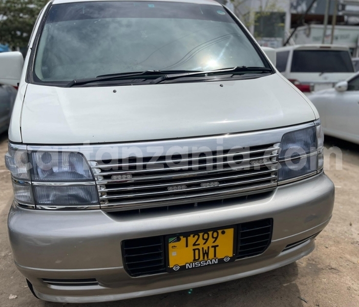 Big with watermark nissan caravan dar es salaam dar es salaam 26380