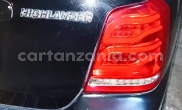 Nunua Ilio tumika Toyota Vanguard Nyeusi Gari ndani ya Dar es Salaam nchini Dar es Salaam Nunua Ilio tumika Toyota Vanguard Nyeusi Gari ndani ya Dar es Salaam nchini Dar es Salaam