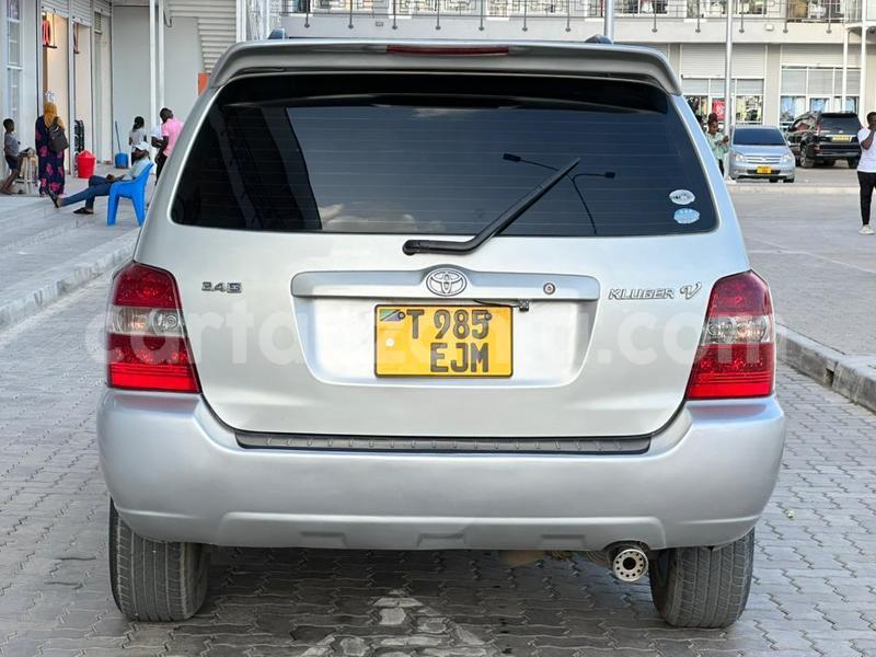 Big with watermark toyota kluger dar es salaam dar es salaam 26418