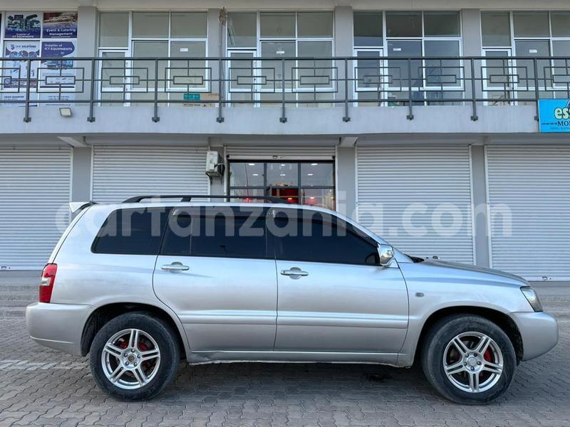 Big with watermark toyota kluger dar es salaam dar es salaam 26418