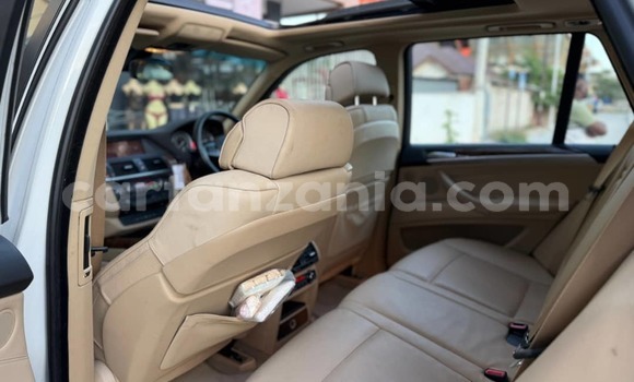 Buy Used BMW X5 White Car in Dar es Salaam in Dar es Salaam Buy Used BMW X5 White Car in Dar es Salaam in Dar es Salaam