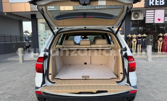 Buy Used BMW X5 White Car in Dar es Salaam in Dar es Salaam Buy Used BMW X5 White Car in Dar es Salaam in Dar es Salaam