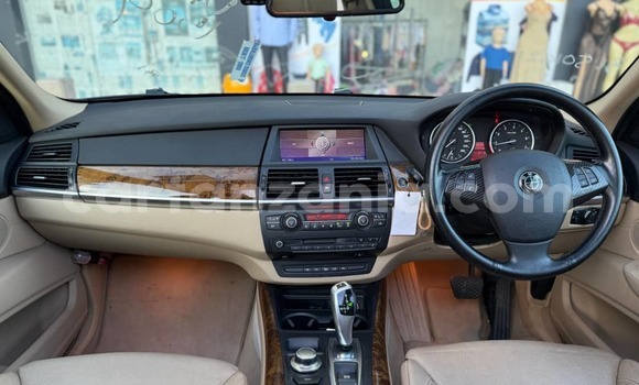 Buy Used BMW X5 White Car in Dar es Salaam in Dar es Salaam Buy Used BMW X5 White Car in Dar es Salaam in Dar es Salaam
