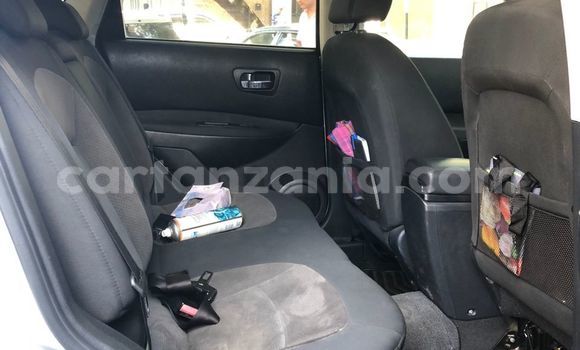 Nunua Ilio tumika Nissan Dualis Fedha Gari ndani ya Dar es Salaam nchini Dar es Salaam Nunua Ilio tumika Nissan Dualis Fedha Gari ndani ya Dar es Salaam nchini Dar es Salaam