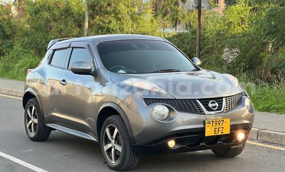 Buy Used Nissan Juke Beige Car in Dar es Salaam in Dar es Salaam