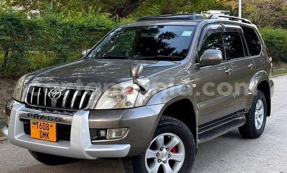 Nunua Ilio tumika Toyota Land Cruiser Prado Nyingine Gari ndani ya Dar es Salaam nchini Dar es Salaam Nunua Ilio tumika Toyota Land Cruiser Prado Nyingine Gari ndani ya Dar es Salaam nchini Dar es Salaam