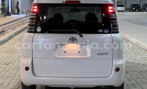 Nunua Ilio tumika Toyota Sienta Nyeupe Gari ndani ya Dar es Salaam nchini Dar es Salaam Nunua Ilio tumika Toyota Sienta Nyeupe Gari ndani ya Dar es Salaam nchini Dar es Salaam