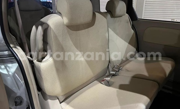 Nunua Ilio tumika Toyota Sienta Nyeupe Gari ndani ya Dar es Salaam nchini Dar es Salaam Nunua Ilio tumika Toyota Sienta Nyeupe Gari ndani ya Dar es Salaam nchini Dar es Salaam