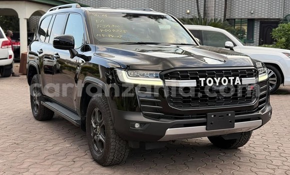 Nunua Ilio tumika Toyota Land Cruiser Nyeusi Gari ndani ya Dar es Salaam nchini Dar es Salaam Nunua Ilio tumika Toyota Land Cruiser Nyeusi Gari ndani ya Dar es Salaam nchini Dar es Salaam