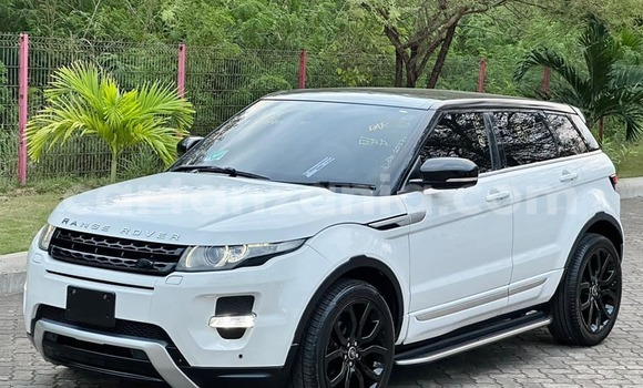 Nunua Ilio tumika Range Rover Evoque Nyeupe Gari ndani ya Dar es Salaam nchini Dar es Salaam Nunua Ilio tumika Range Rover Evoque Nyeupe Gari ndani ya Dar es Salaam nchini Dar es Salaam