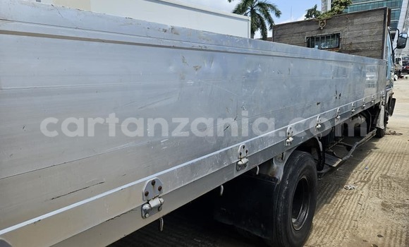 Nunua Ilio tumika Ford E 150 Cargo Van Bluu Lori ndani ya Dar es Salaam nchini Dar es Salaam Nunua Ilio tumika Ford E 150 Cargo Van Bluu Lori ndani ya Dar es Salaam nchini Dar es Salaam