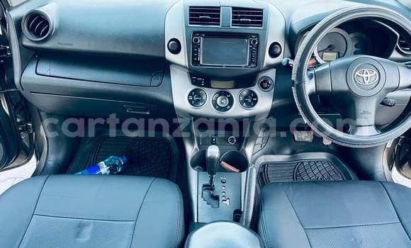 Nunua Ilio tumika Toyota RAV4 Nyingine Gari ndani ya Dar es Salaam nchini Dar es Salaam Nunua Ilio tumika Toyota RAV4 Nyingine Gari ndani ya Dar es Salaam nchini Dar es Salaam
