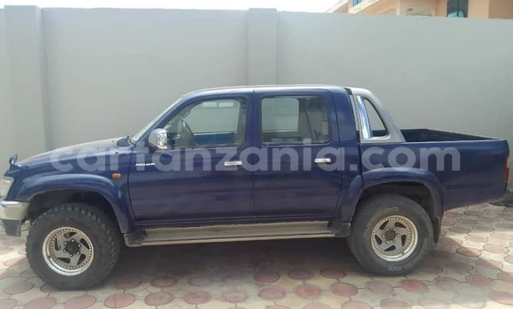 Nunua Ilio tumika Toyota Hilux Bluu Gari ndani ya Dar es Salaam nchini Dar es Salaam Nunua Ilio tumika Toyota Hilux Bluu Gari ndani ya Dar es Salaam nchini Dar es Salaam