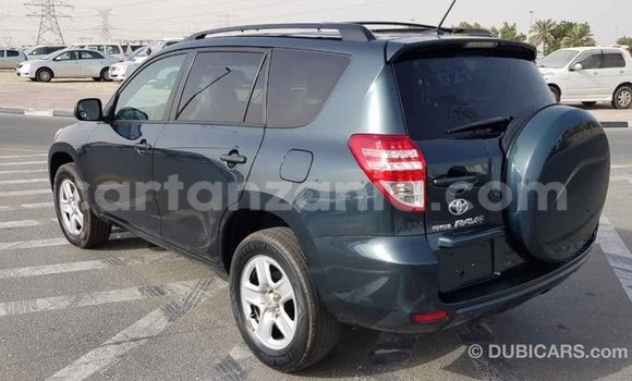 Nunua Imported Toyota RAV4 Kijani Gari ndani ya Import - Dubai nchini Arusha Nunua Imported Toyota RAV4 Kijani Gari ndani ya Import - Dubai nchini Arusha