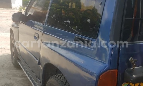 Nunua Ilio tumika Suzuki Escudo Bluu Gari ndani ya Dar es Salaam nchini Dar es Salaam Nunua Ilio tumika Suzuki Escudo Bluu Gari ndani ya Dar es Salaam nchini Dar es Salaam