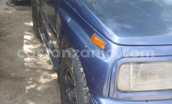 Nunua Ilio tumika Suzuki Escudo Bluu Gari ndani ya Dar es Salaam nchini Dar es Salaam Nunua Ilio tumika Suzuki Escudo Bluu Gari ndani ya Dar es Salaam nchini Dar es Salaam