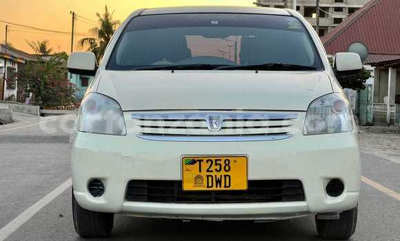 Nunua Ilio tumika Toyota Raum Nyeupe Gari ndani ya Dar es Salaam nchini Dar es Salaam Nunua Ilio tumika Toyota Raum Nyeupe Gari ndani ya Dar es Salaam nchini Dar es Salaam