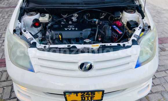 Nunua Ilio tumika Toyota IST Nyeupe Gari ndani ya Dar es Salaam nchini Dar es Salaam Nunua Ilio tumika Toyota IST Nyeupe Gari ndani ya Dar es Salaam nchini Dar es Salaam