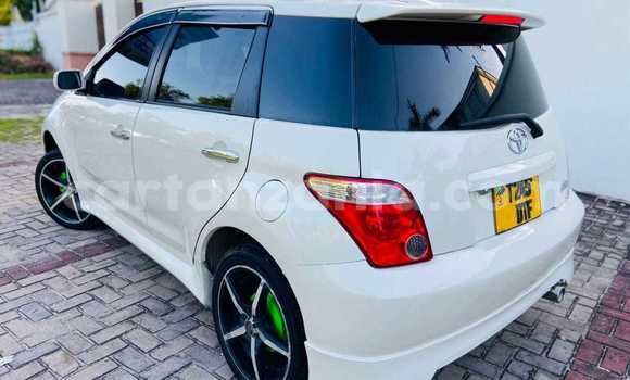 Nunua Ilio tumika Toyota IST Nyeupe Gari ndani ya Dar es Salaam nchini Dar es Salaam Nunua Ilio tumika Toyota IST Nyeupe Gari ndani ya Dar es Salaam nchini Dar es Salaam