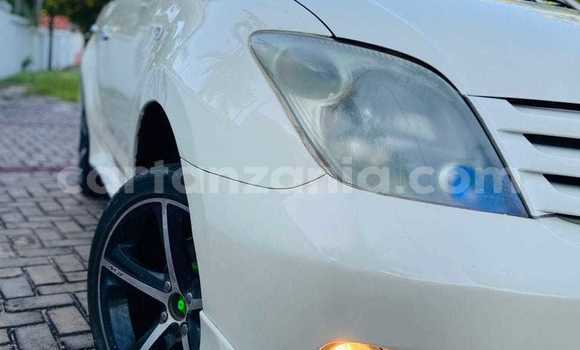 Nunua Ilio tumika Toyota IST Nyeupe Gari ndani ya Dar es Salaam nchini Dar es Salaam Nunua Ilio tumika Toyota IST Nyeupe Gari ndani ya Dar es Salaam nchini Dar es Salaam