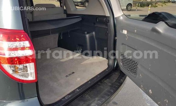 Nunua Imported Toyota RAV4 Kijani Gari ndani ya Import - Dubai nchini Arusha Nunua Imported Toyota RAV4 Kijani Gari ndani ya Import - Dubai nchini Arusha