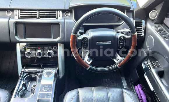 Nunua Ilio tumika Land Rover Range Rover Vogue Nyeupe Gari ndani ya Dar es Salaam nchini Dar es Salaam Nunua Ilio tumika Land Rover Range Rover Vogue Nyeupe Gari ndani ya Dar es Salaam nchini Dar es Salaam