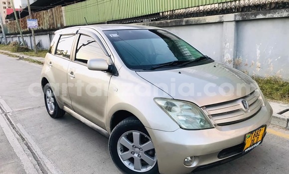 Buy Used Toyota IST Other Car in Dar es Salaam in Dar es Salaam