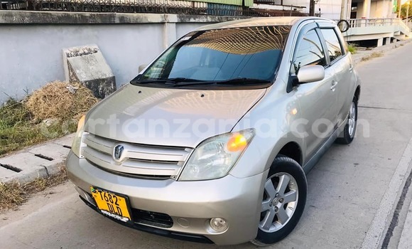 Buy Used Toyota IST Other Car in Dar es Salaam in Dar es Salaam Buy Used Toyota IST Other Car in Dar es Salaam in Dar es Salaam