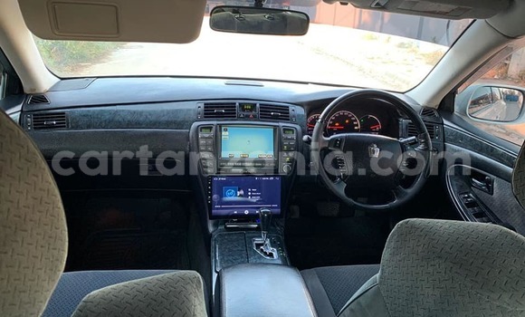 Buy Used Toyota Crown White Car in Dar es Salaam in Dar es Salaam Buy Used Toyota Crown White Car in Dar es Salaam in Dar es Salaam