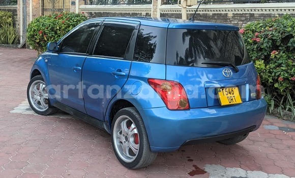 Buy Used Toyota IST Blue Car in Dar es Salaam in Dar es Salaam Buy Used Toyota IST Blue Car in Dar es Salaam in Dar es Salaam