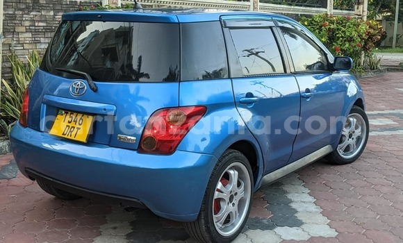 Buy Used Toyota IST Blue Car in Dar es Salaam in Dar es Salaam Buy Used Toyota IST Blue Car in Dar es Salaam in Dar es Salaam