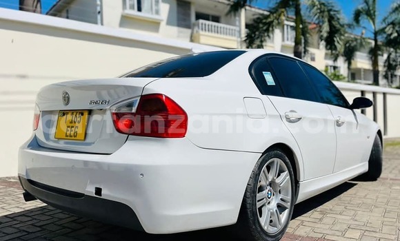 Buy Used BMW 326 White Car in Dar es Salaam in Dar es Salaam Buy Used BMW 326 White Car in Dar es Salaam in Dar es Salaam