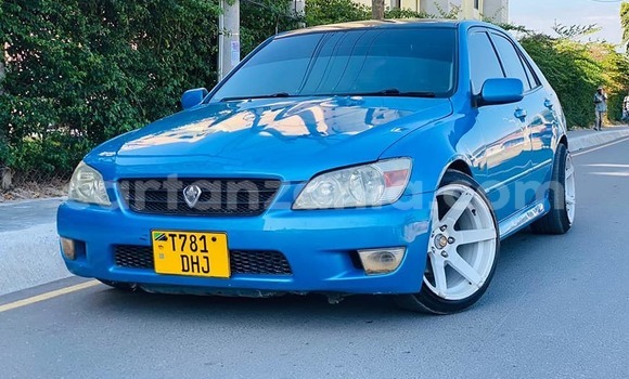 Buy Used Toyota Altezza Blue Car in Dar es Salaam in Dar es Salaam