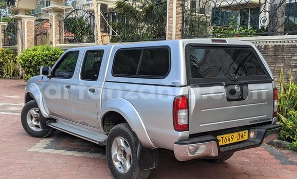 Buy Used Nissan Navara Other Car in Dar es Salaam in Dar es Salaam Buy Used Nissan Navara Other Car in Dar es Salaam in Dar es Salaam