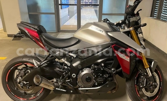Buy Used Suzuki GSX-S Beige Bike in Arusha in Arusha